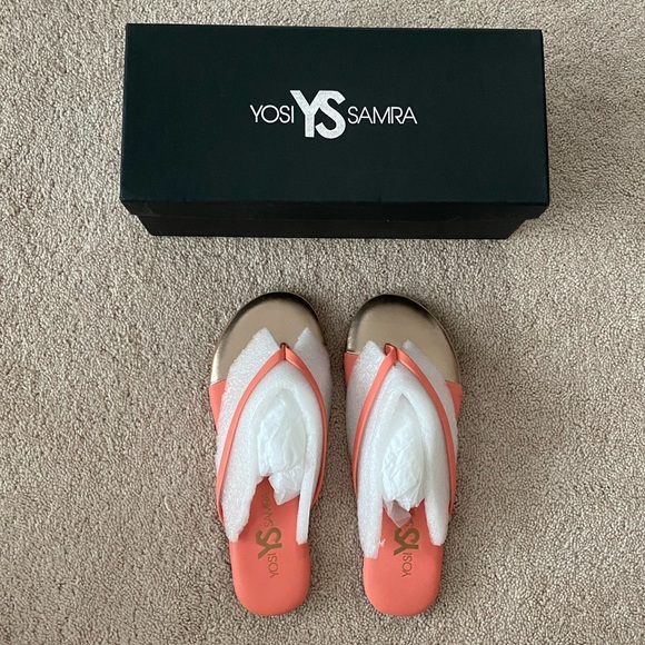 NWT Sandals - Picture 2 of 4